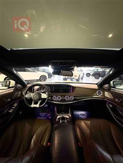 Mercedes-Benz S-Class Maybach